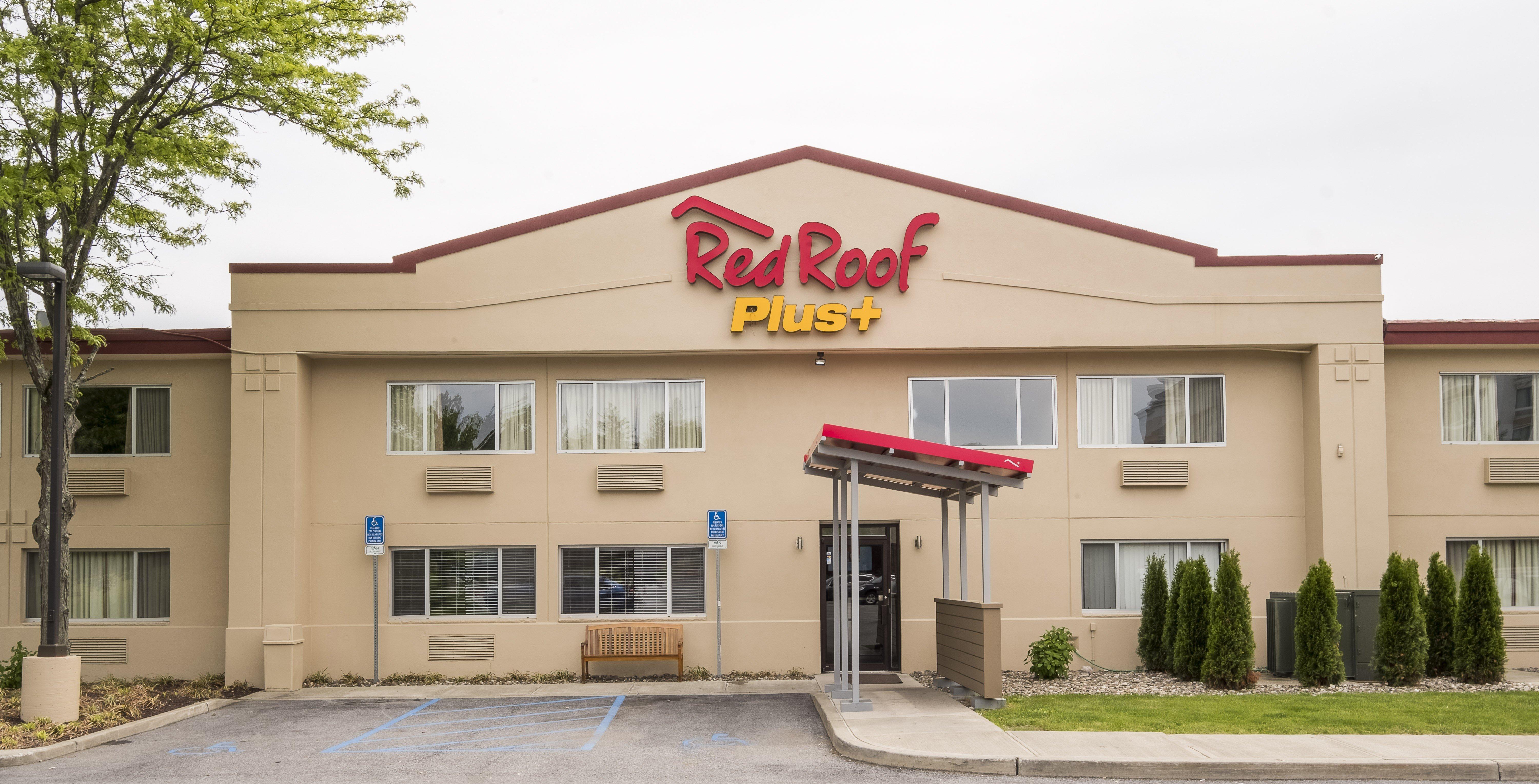 Red Roof Inn Plus+ Poughkeepsie Exterior foto